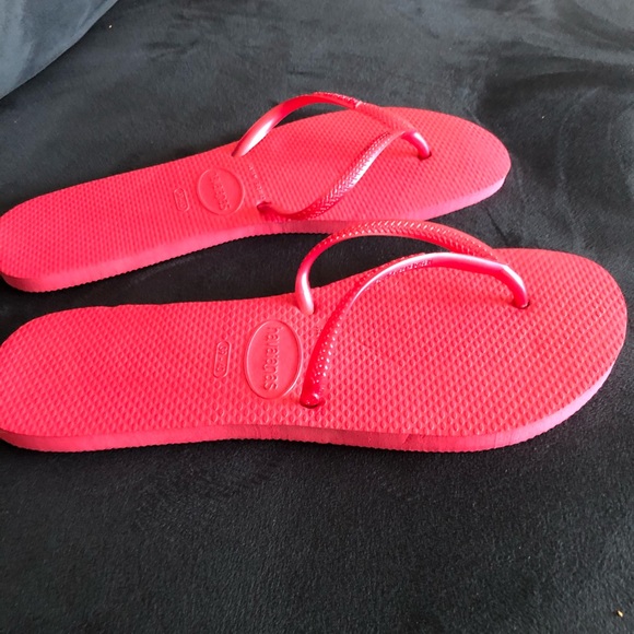 NEW PINK HAVAIANAS FLIP FLOPS - Picture 6 of 8